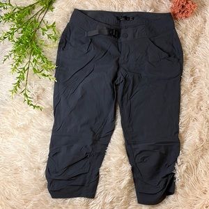PrAna 🌟 Jasmine Knicker Capri / Hiking Pants